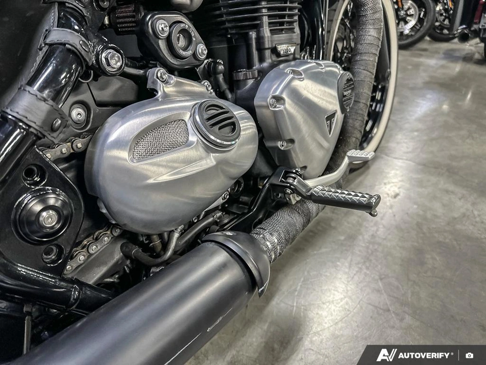 2018 Triumph Bobber alt