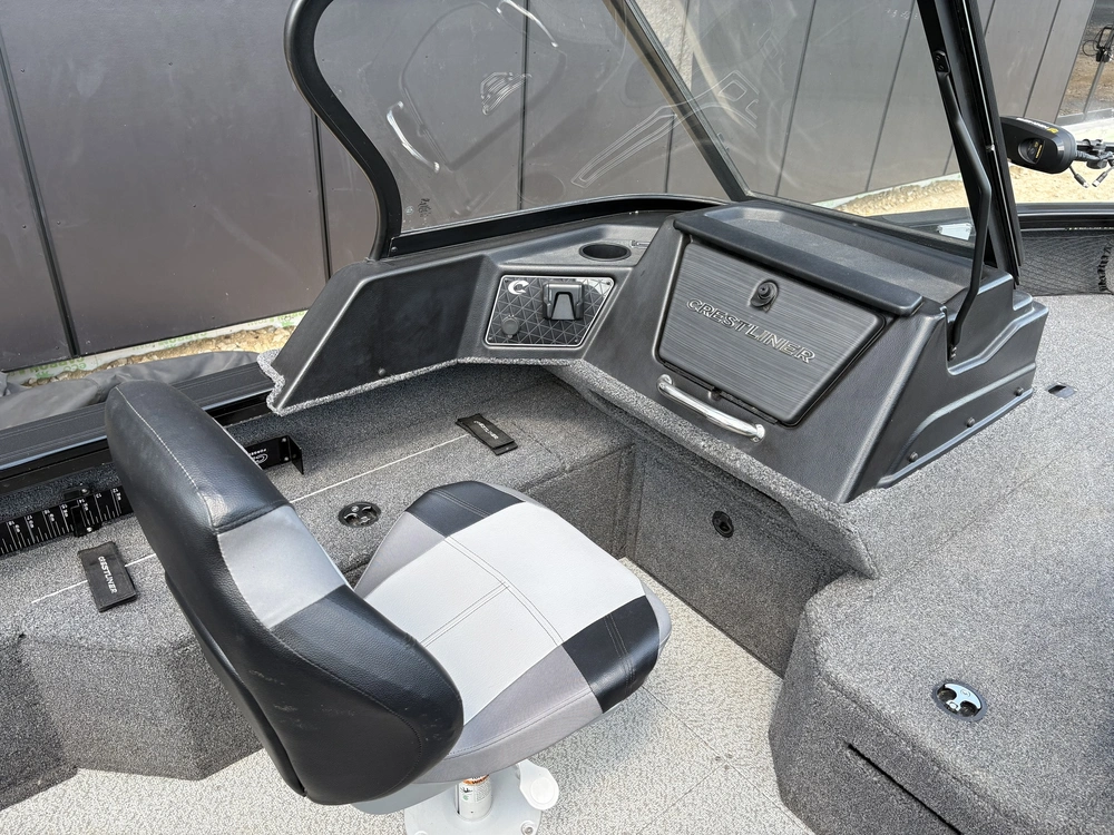 2025 Crestliner 1750 Fish Hawk Wt Jumpseat alt