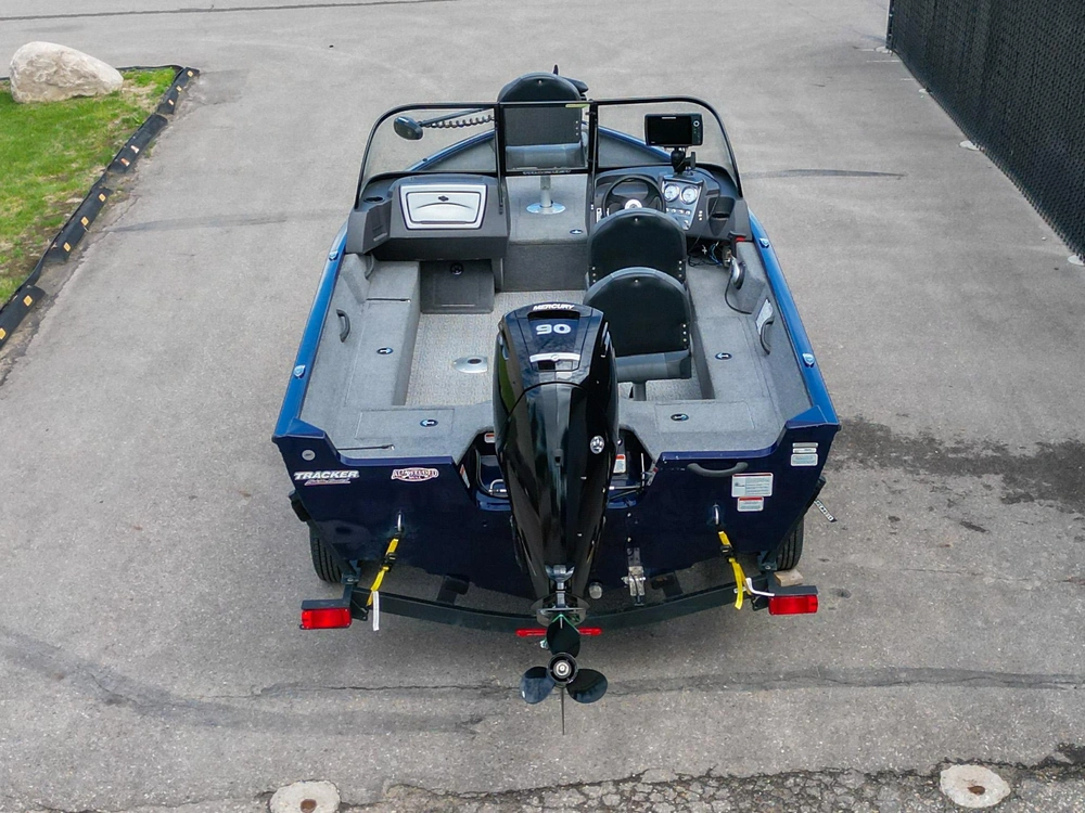 2021 Tracker Pro Guide Wt 16