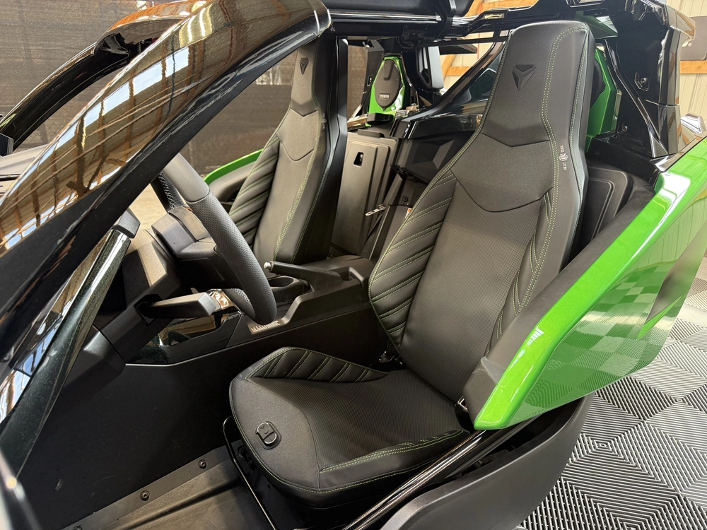 2026 Polaris Slingshot Grand Touring Edition alt