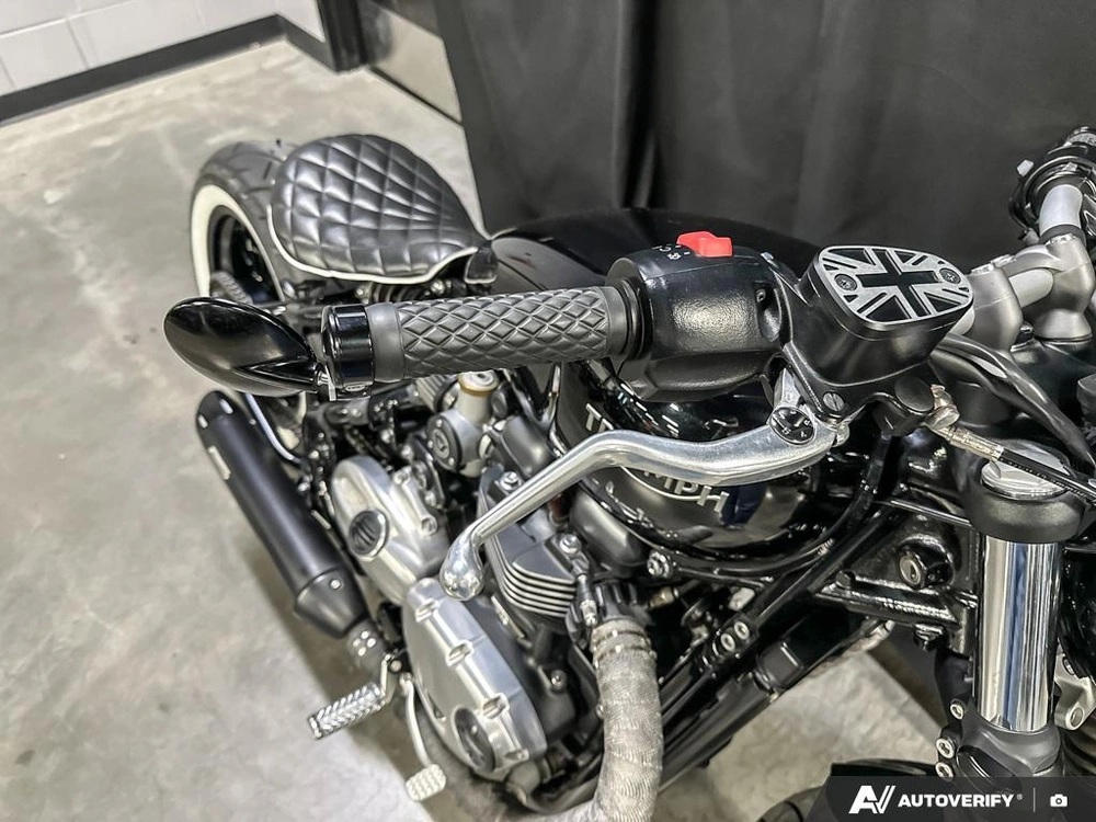 2018 Triumph Bobber alt