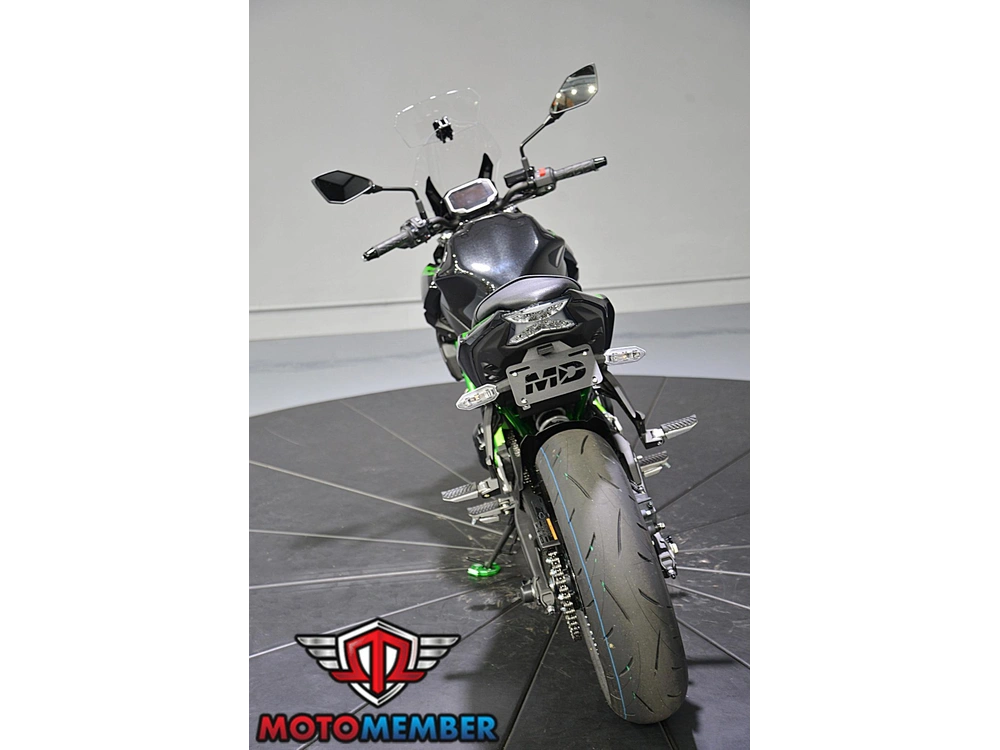 2025 Kawasaki Z650 Abs alt