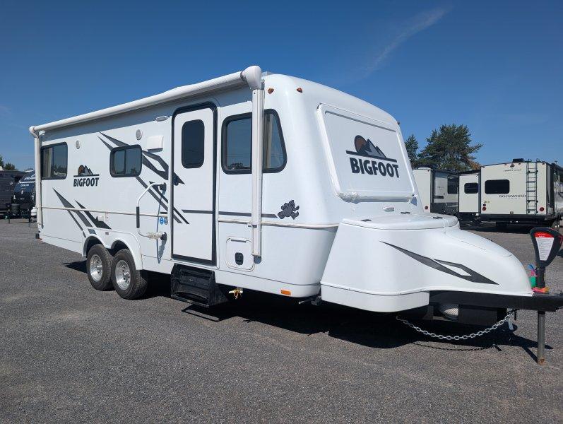 Bigfoot rv Bigfoot 2027