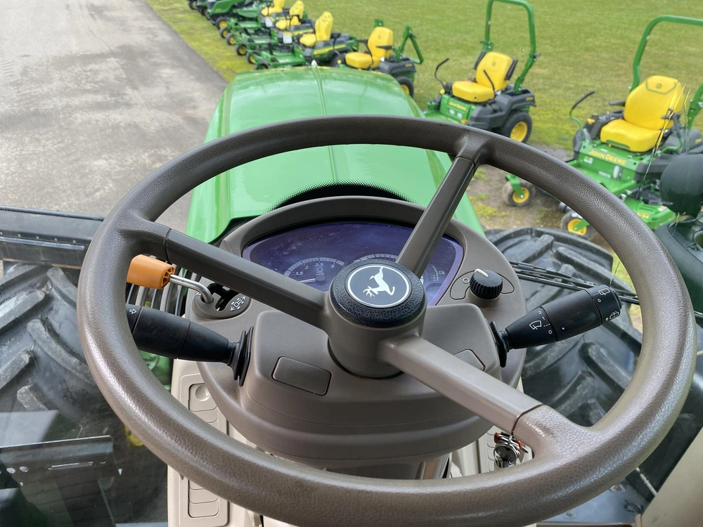 2022 John Deere 6155r alt