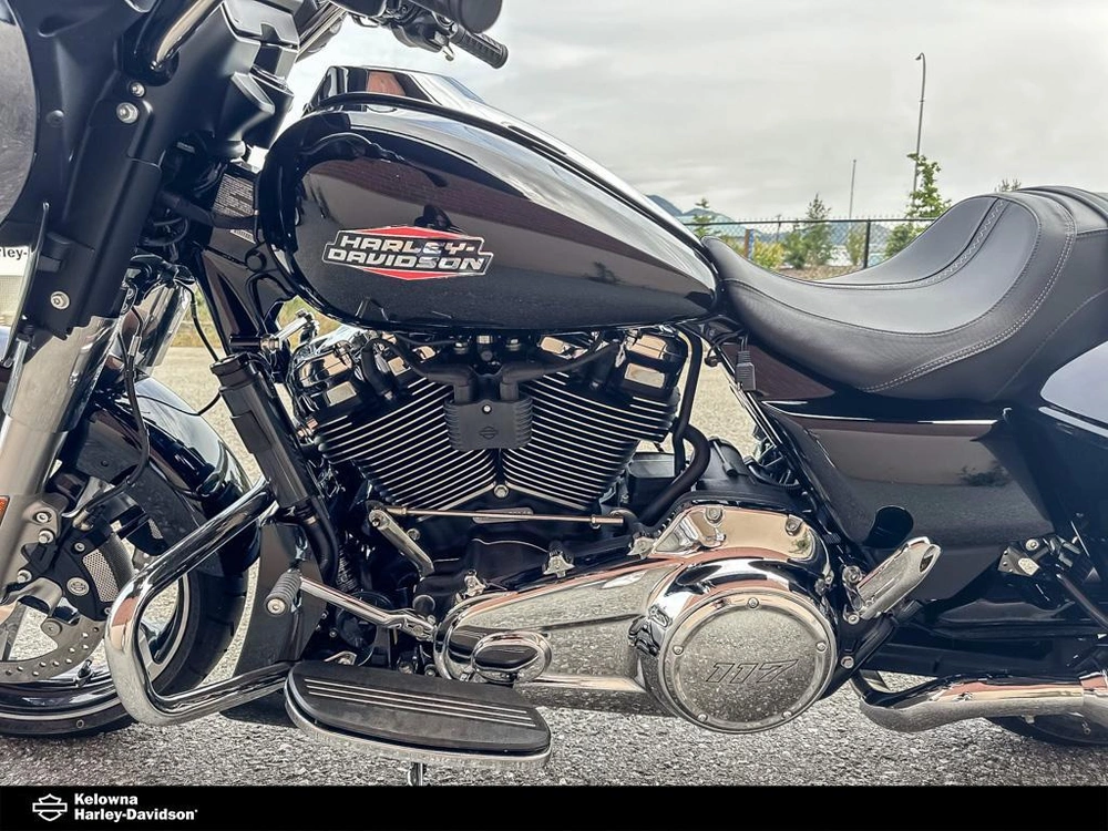 2026 Harley-davidson Flhx - Street Glide® alt