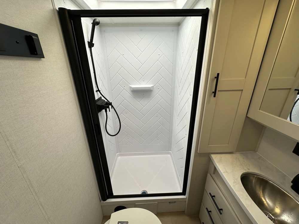 Alliance Rv Delta Re250 2027 alt