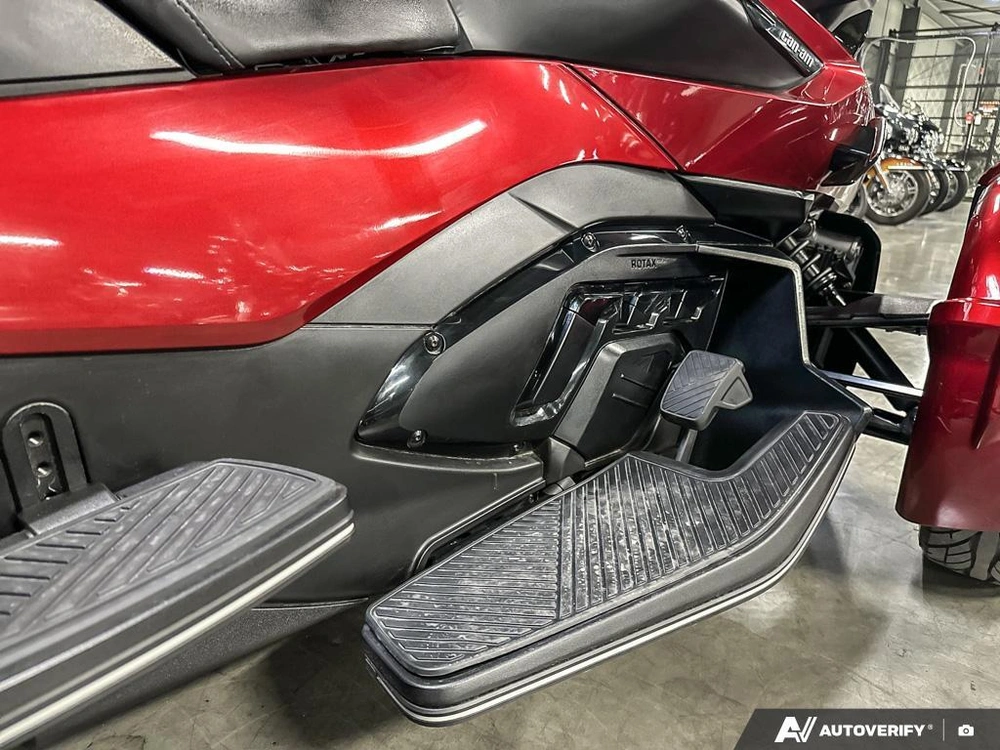 2023 Can-am Rt Limited Se6 alt