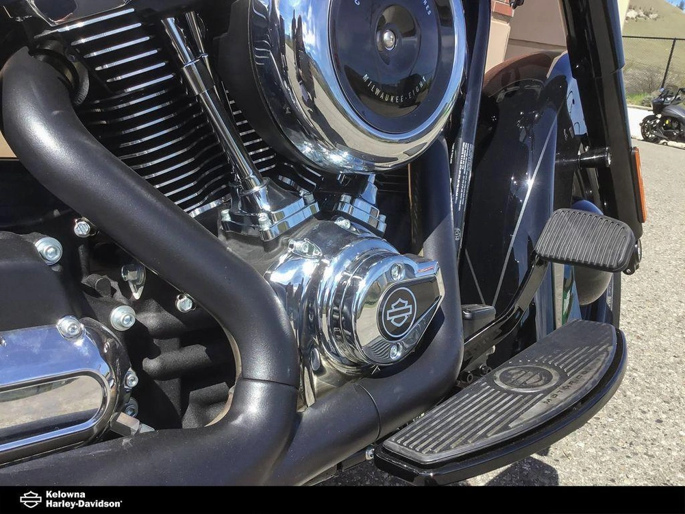 2026 Harley-davidson Flhc - Heritage Classic alt