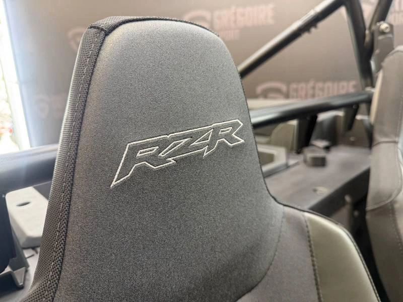 Polaris Rzr Xp 1000 Sport 2026 alt