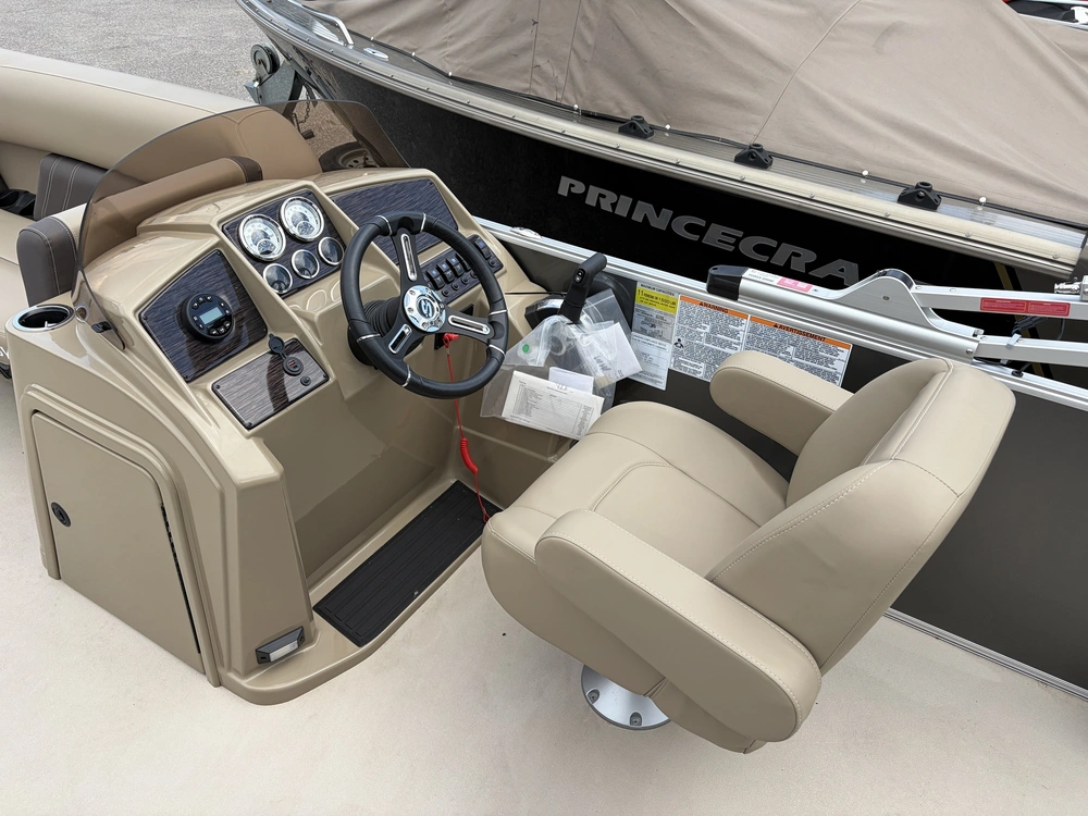 Sylvan Mirage Cruise 8522 2024 alt