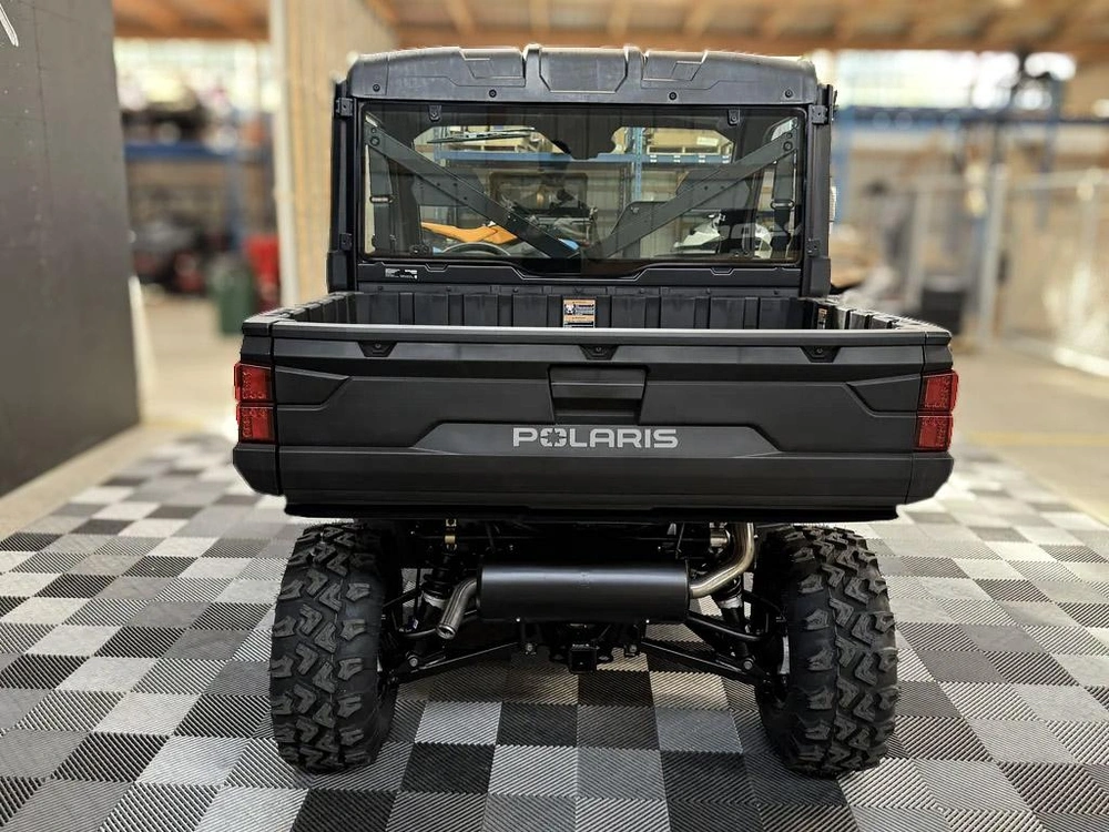 2026 Polaris Ranger 1000 Cab - Granite Gray alt