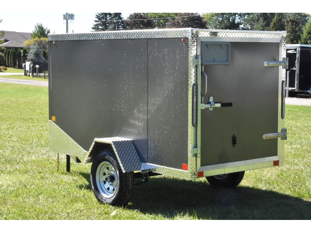 2026 Rhino Galvanized Enclosed 4' X 8' Sa alt