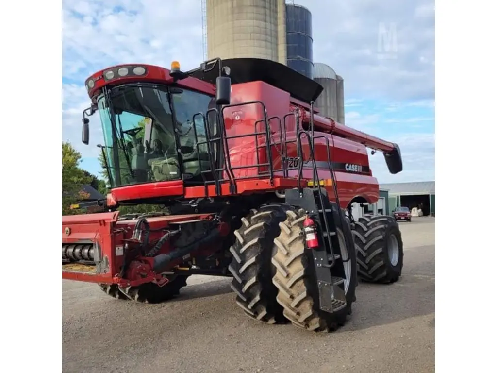 2011 Case IH AF7120