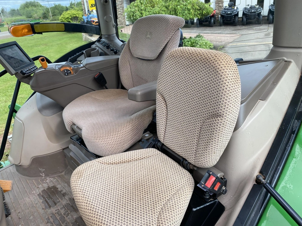 2022 John Deere 6155r alt