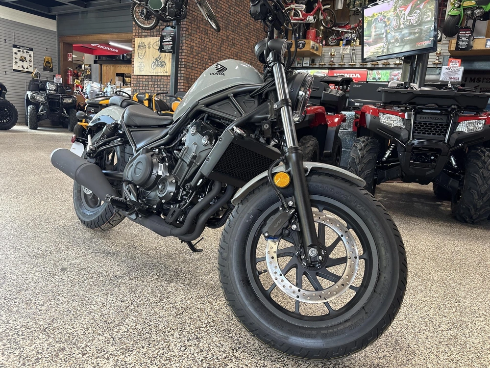 Honda Rebel 500 Cmx500 2026 alt