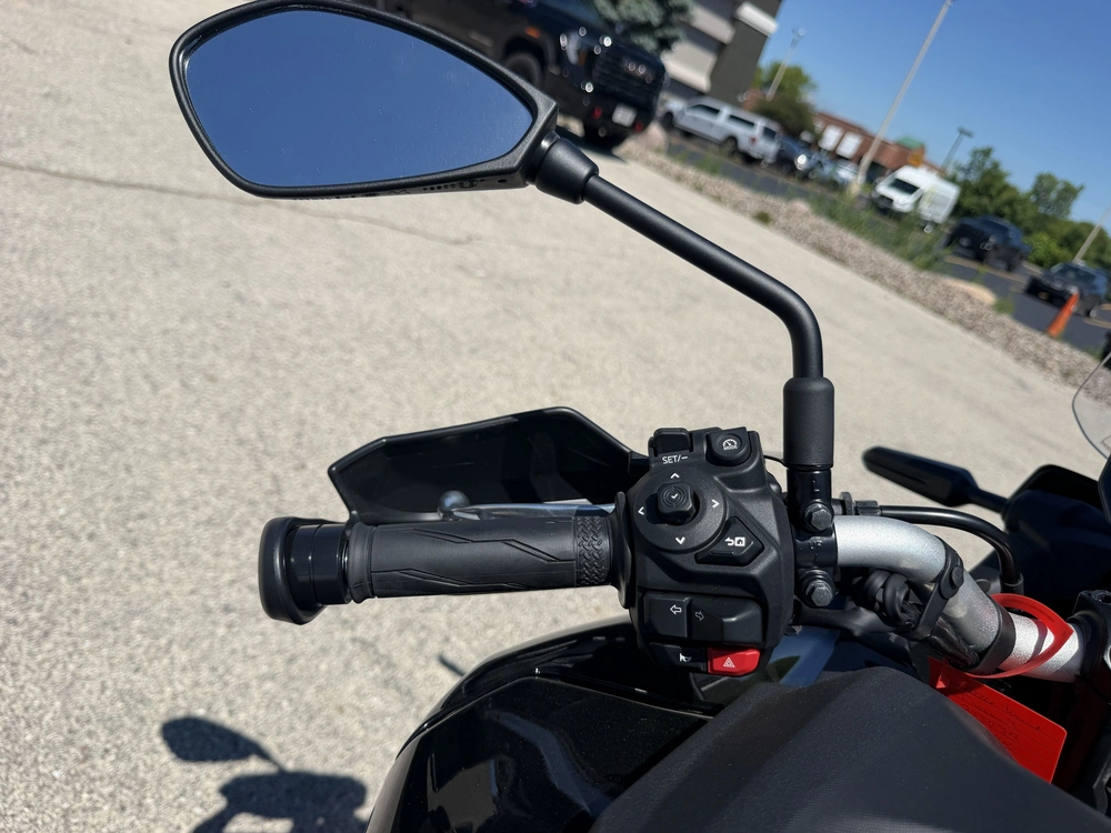 2026 Yamaha Tracer 9 alt