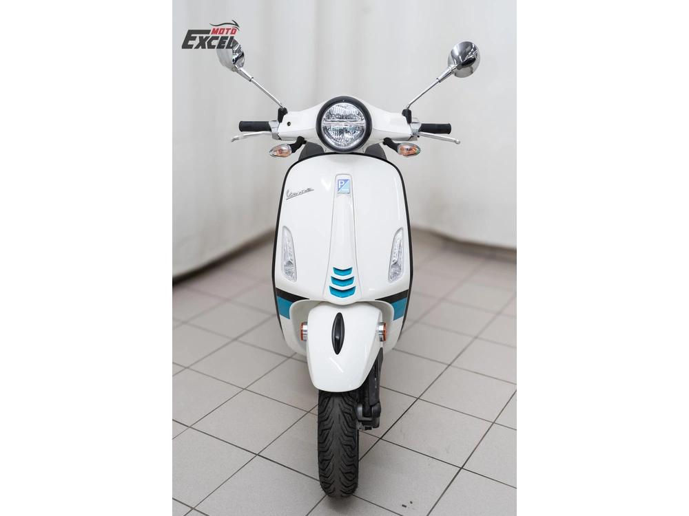 2023 Vespa Primavera Se alt