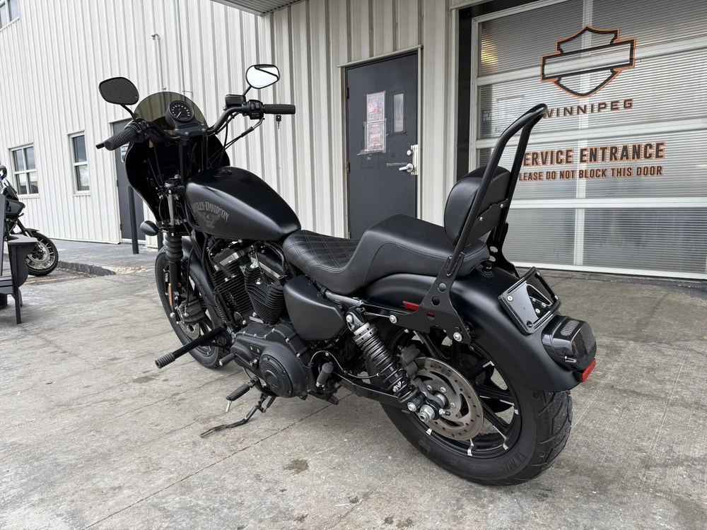 2017 Harley-davidson Iron 883 alt