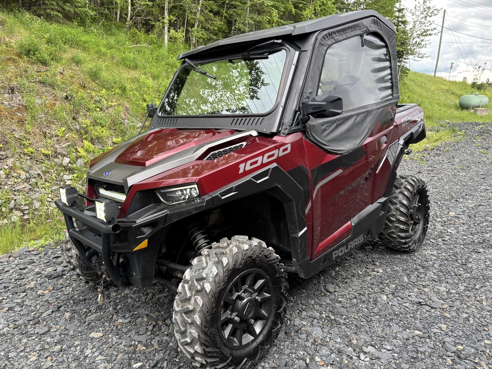 Polaris General Deluxe Ride Command Heated Cab 2021 alt