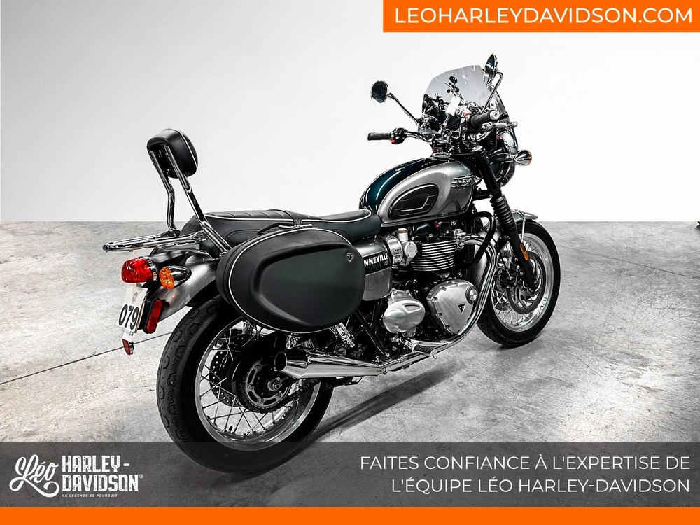 2022 Triumph Bonneville T120 alt