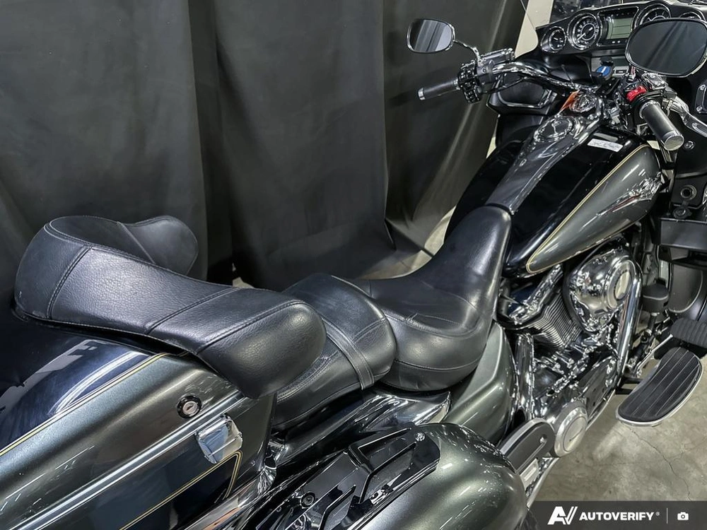 2011 Kawasaki Voyager 1700 alt