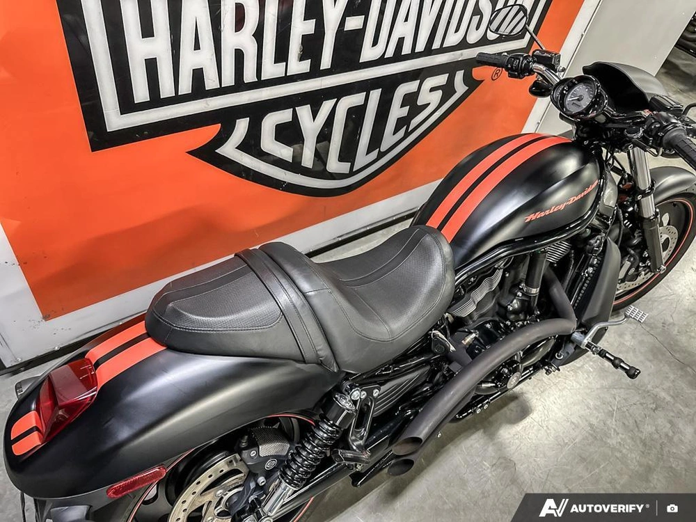 2011 Harley-davidson Night Rod Special alt