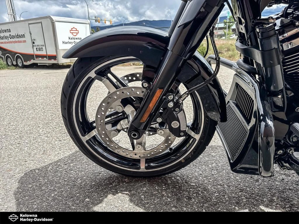 2026 Harley-davidson Flhx - Street Glide® alt
