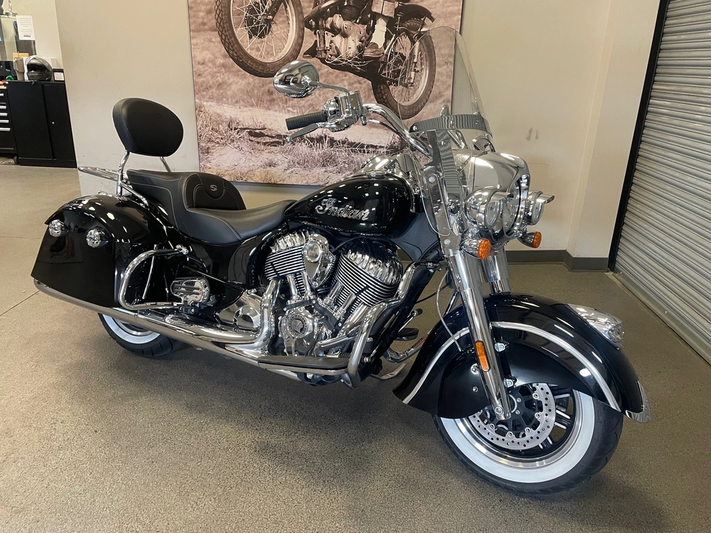 2016 Indian Motorcycle Springfield - Thunder Black alt