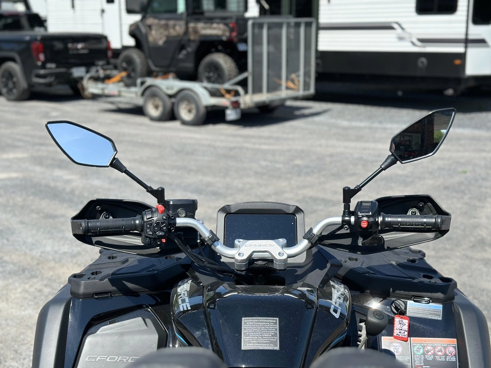 Cfmoto Cforce 800 Touring Noir 2026 alt