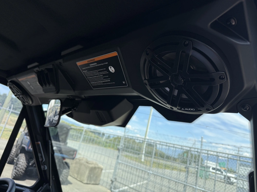 2026 Can-am Defender Limited Cab Hd11 alt