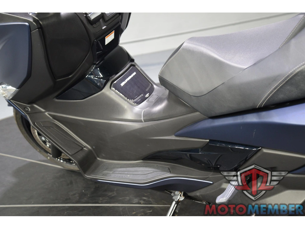 2019 Suzuki Burgman 400 alt