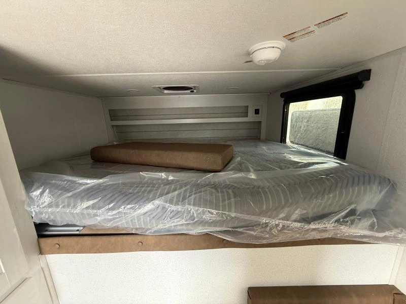 Palomino Real Lite Ove780h 2026 alt