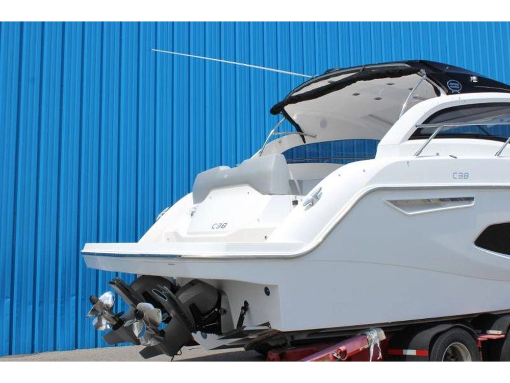 Sessa Marine C38 Twin Volvo D4-320/joystick 2022 alt