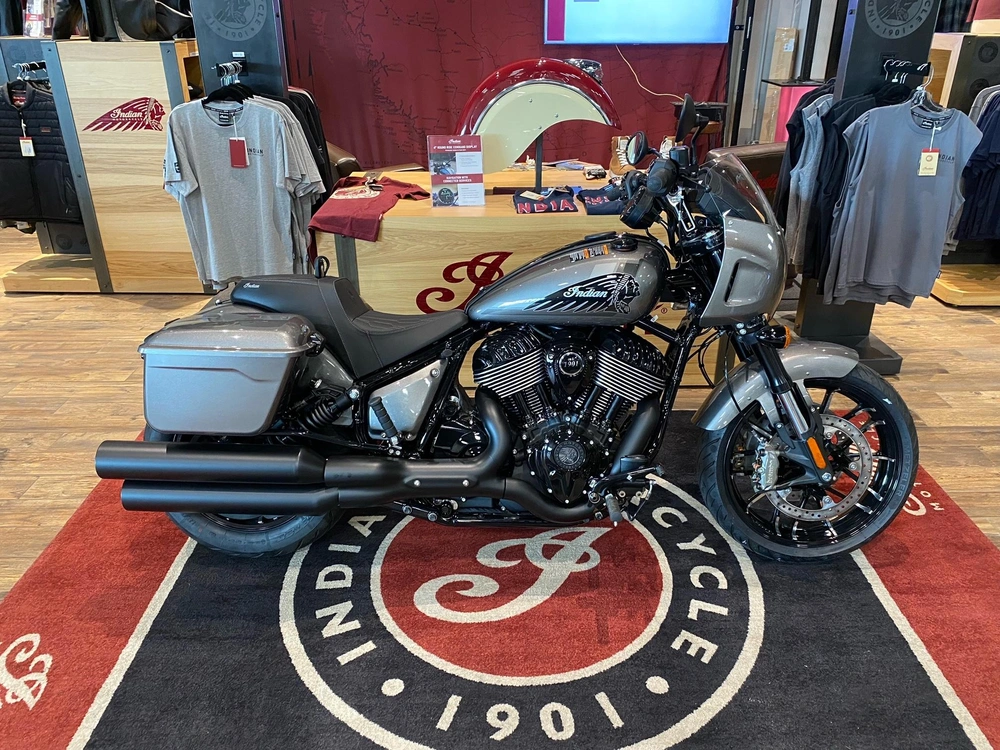 2026 Indian Motorcycle Sport Chief Rt - Heavy Metal alt