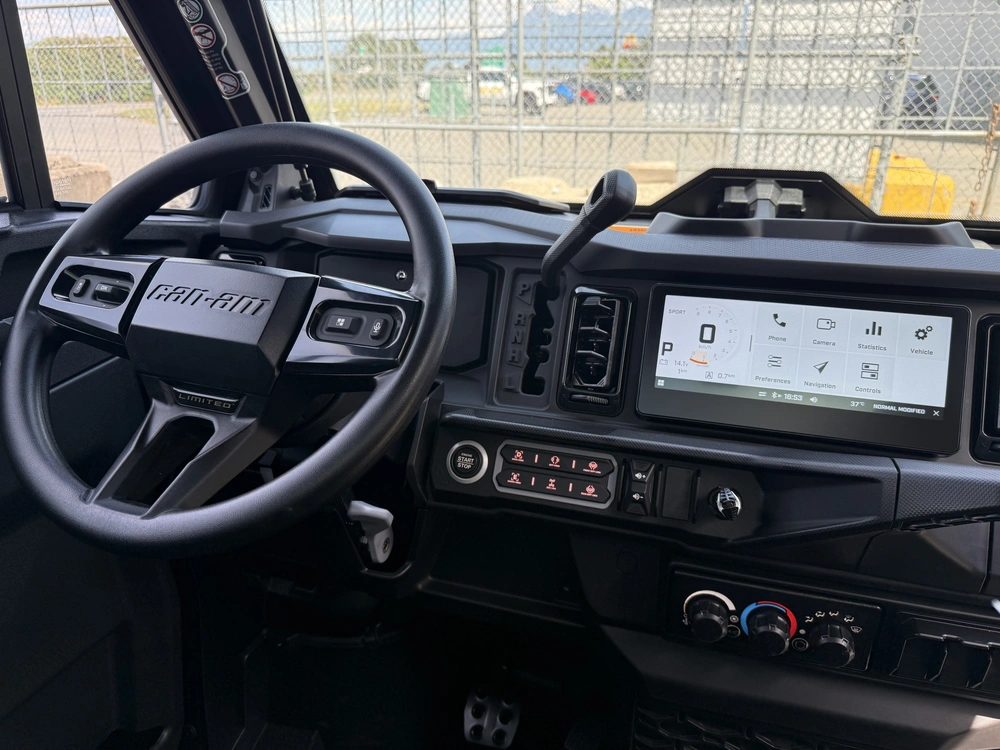 2026 Can-am Defender Limited Cab Hd11 alt
