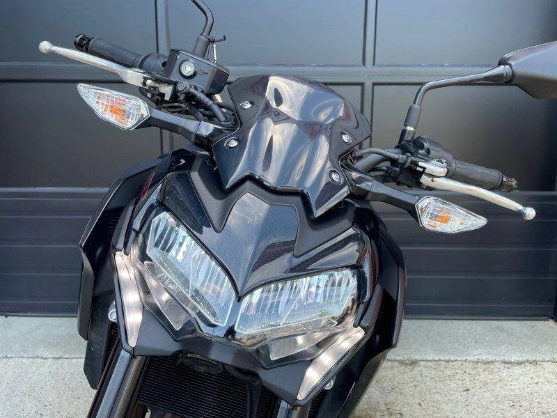 2021 Kawasaki Z900 alt