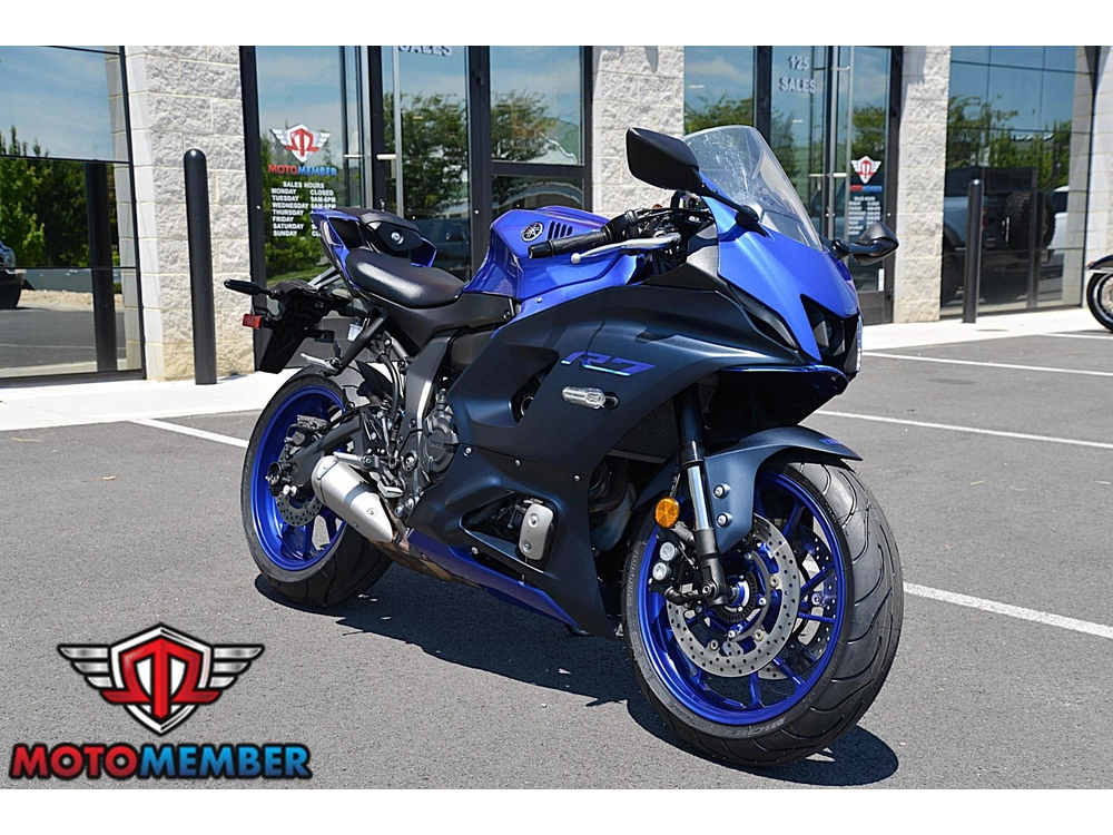2022 Yamaha Yzf-r7 alt