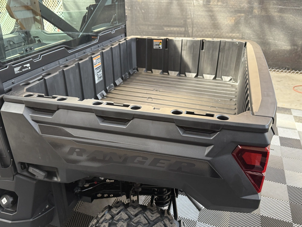 2026 Polaris Ranger 1000 Cab - Granite Gray alt