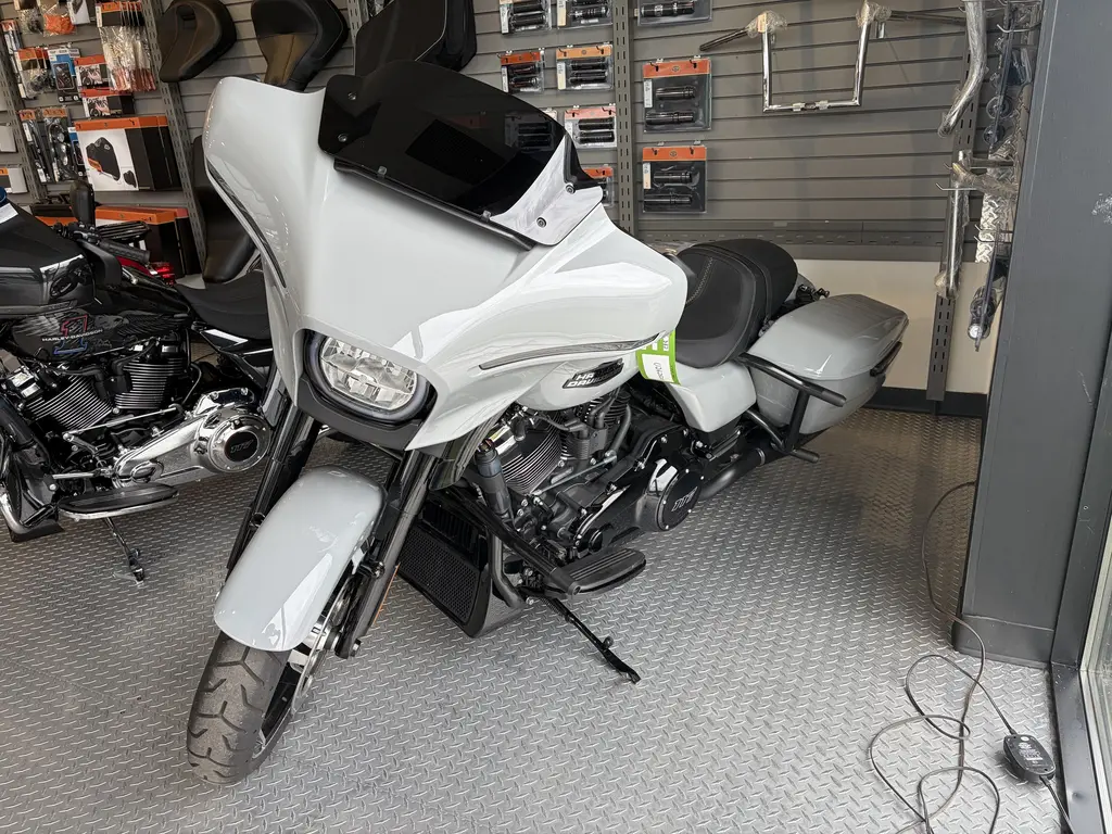 Harley-Davidson STREET GLIDE 2024