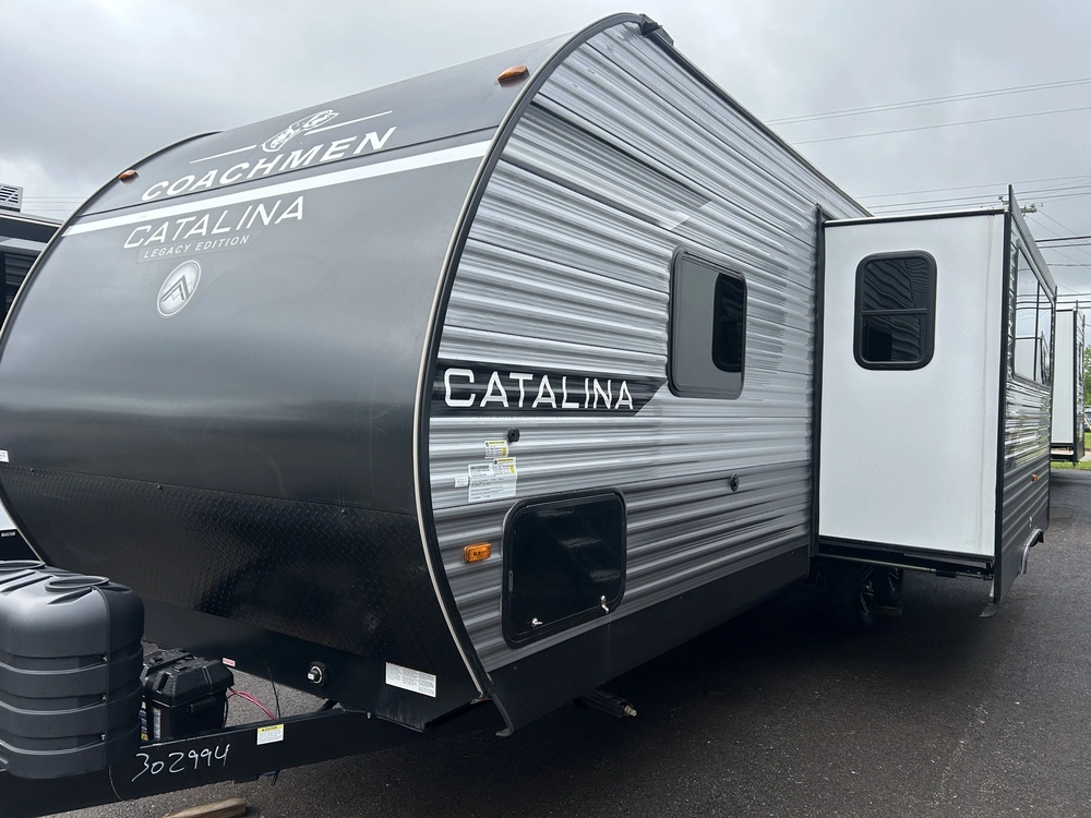 2026 Catalina 243rbsle alt