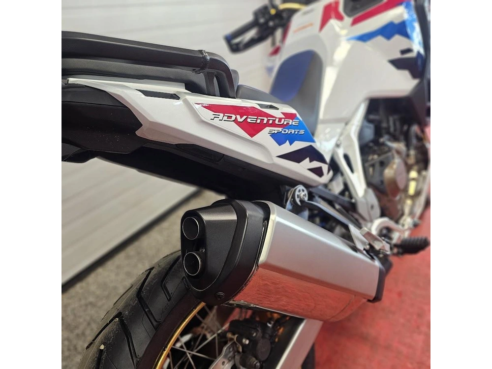 2026 Honda Africa Twin Adventure Sports Es alt
