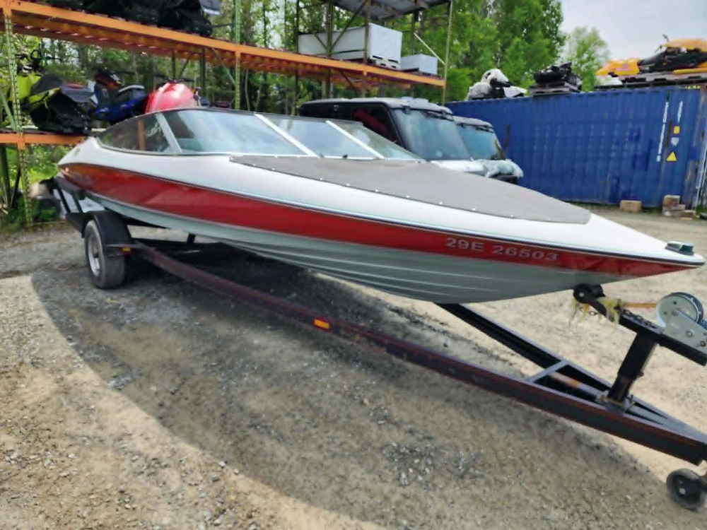 1990 Other Arriva Venture alt