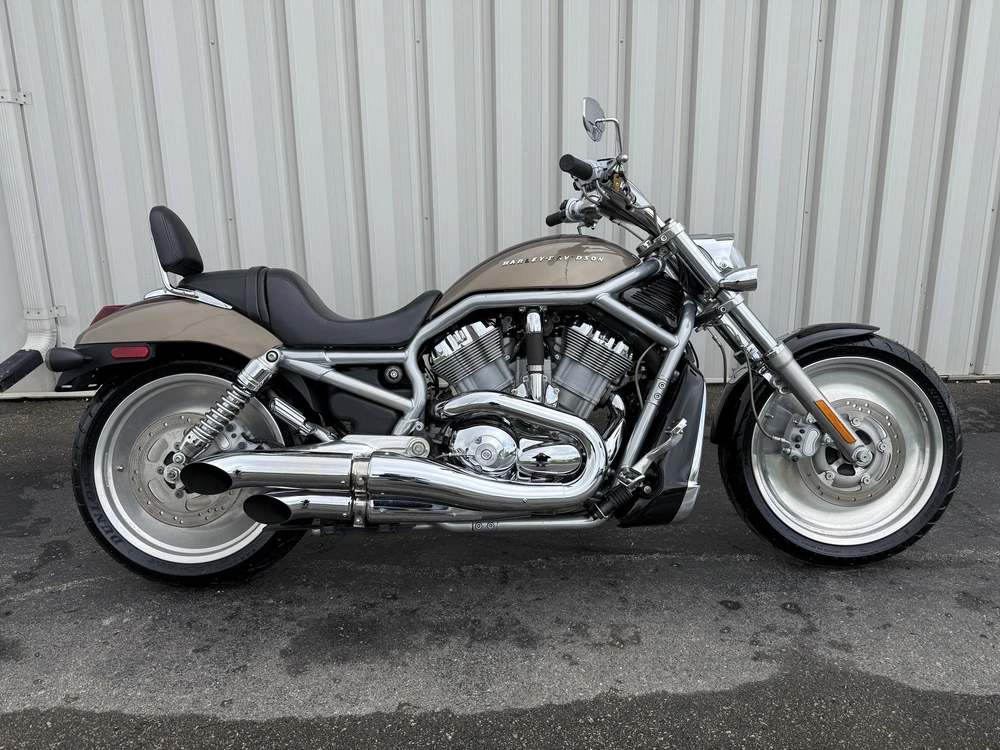 2004 Harley-davidson V-rod alt