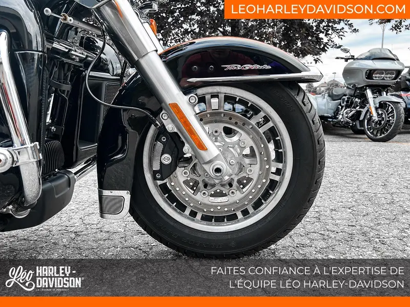 Harley-Davidson FLHTCUTG Tri Glide Ultra 2022
