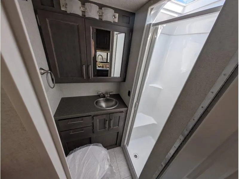 2027 Bigfoot rv Bigfoot