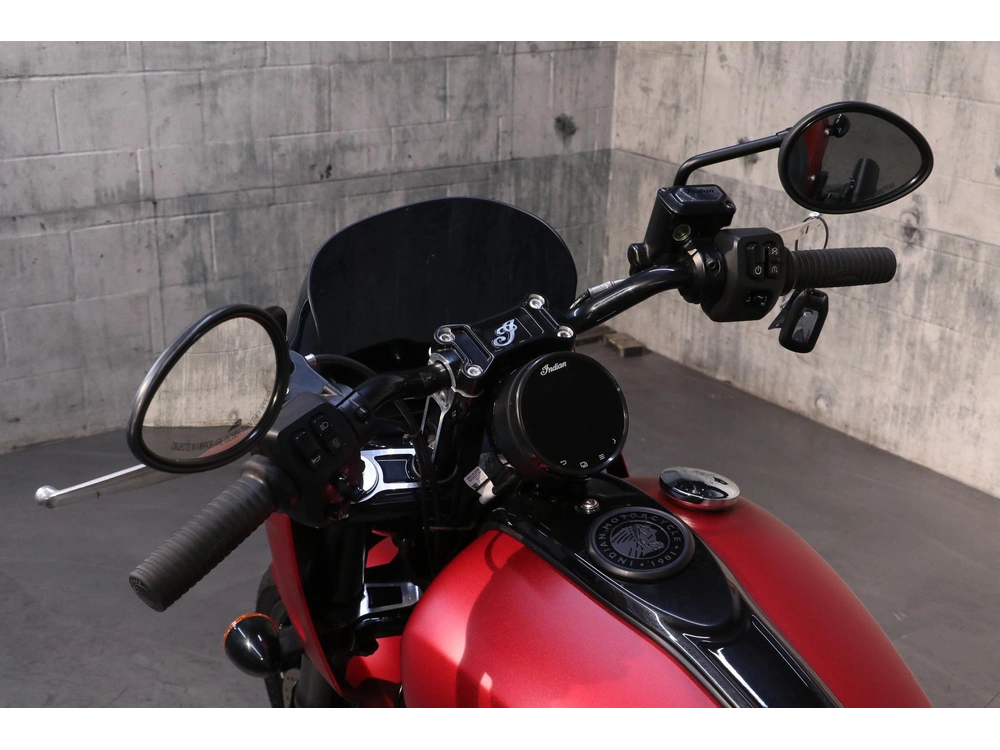 Indian Motorcycle Sport Chief Dark Horse 2023 alt