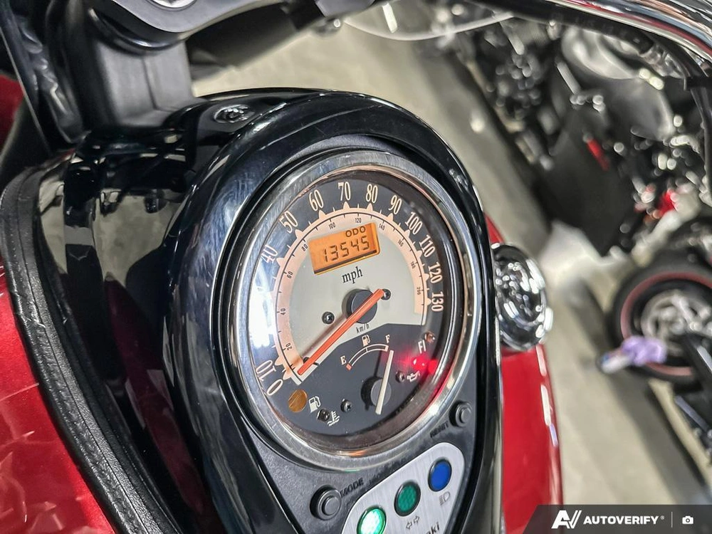 2016 Kawasaki Vulcan 900 Classic alt