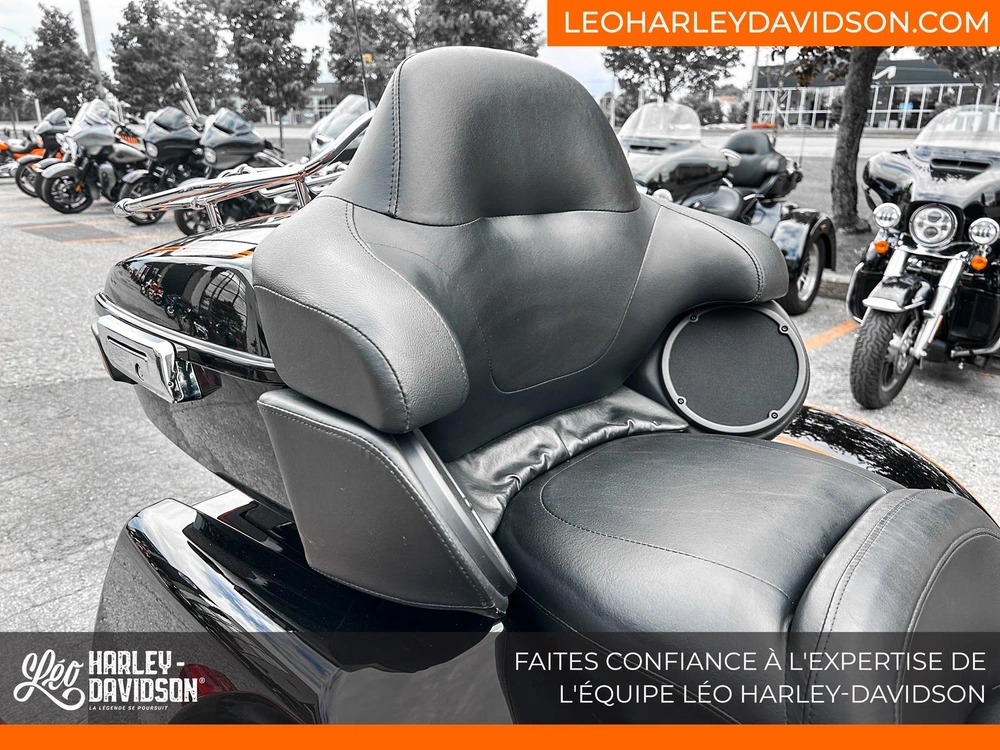 Harley-davidson Flhtcutg Tri Glide Ultra 2022 alt
