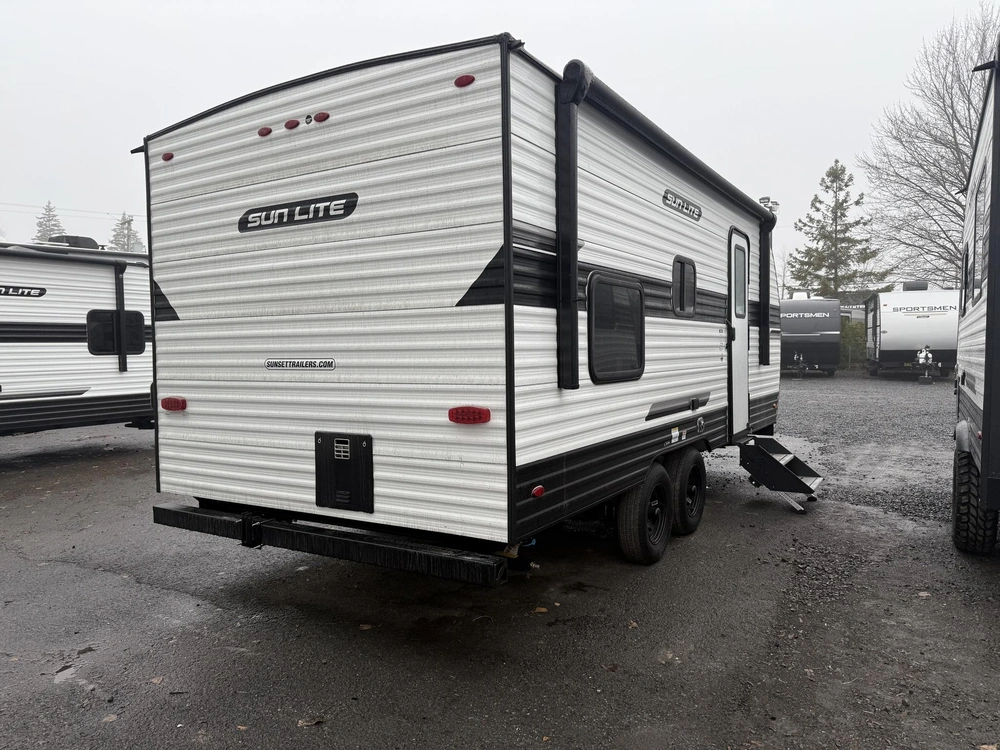2027 Sunset Park Rv Sunlite Limited 21db alt