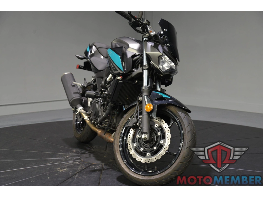 2023 Kawasaki Z400 Abs alt